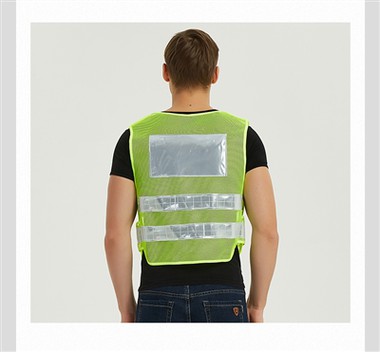 Jaká je funkce reflexní vesty?