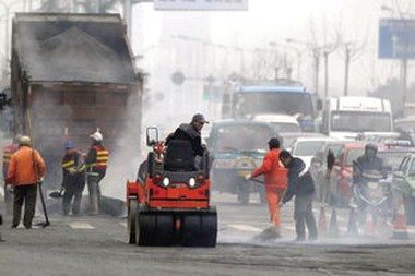 Proč by měli silničáři nosit reflexní vesty?