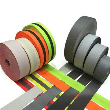 Kolik toho víte o reflexních proužcích?