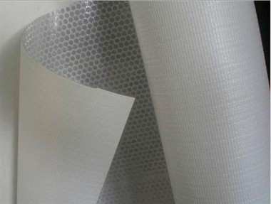 Už jste někdy viděli takový reflexní potisk?